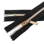 Műanyag cipzár zárt #3D0-Z fekete-arany