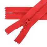 Műanyag cipzár zárt #3K0-V9 piros 148